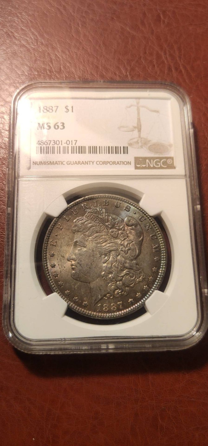 1887年彩色摩根银币