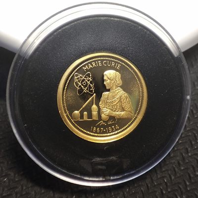 法国居里夫人纪念金章