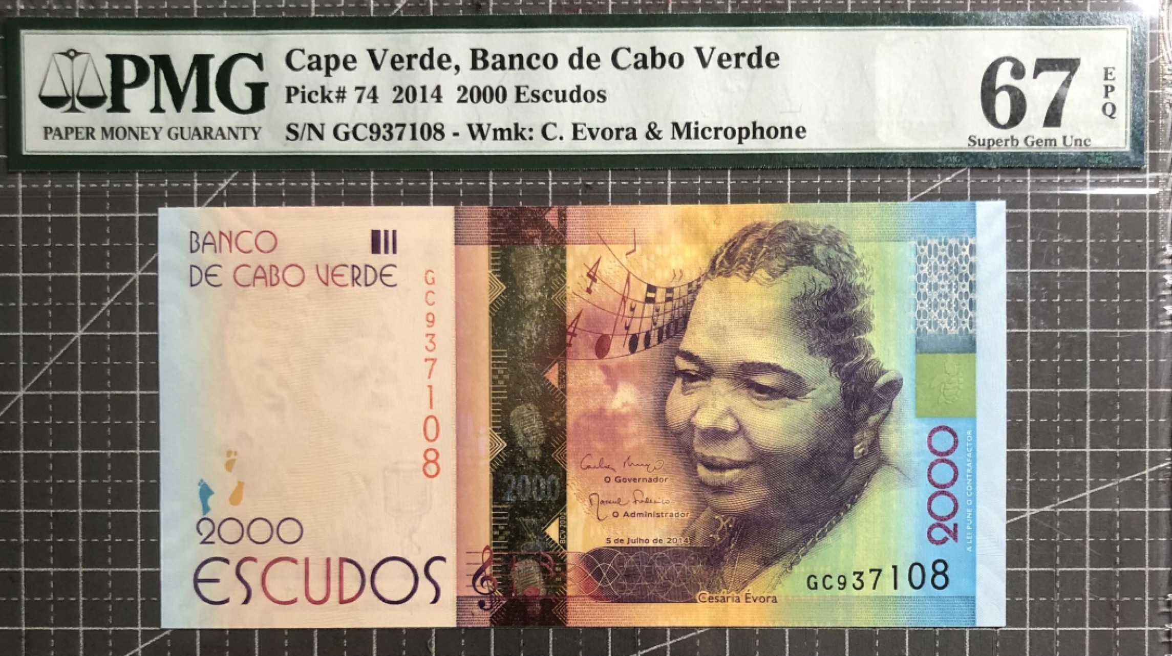 佛得角🇨🇻“赤脚天后”西萨莉亚·艾芙拉