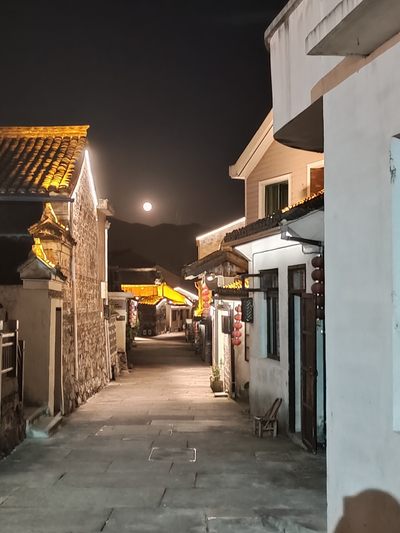 月到中秋分外明