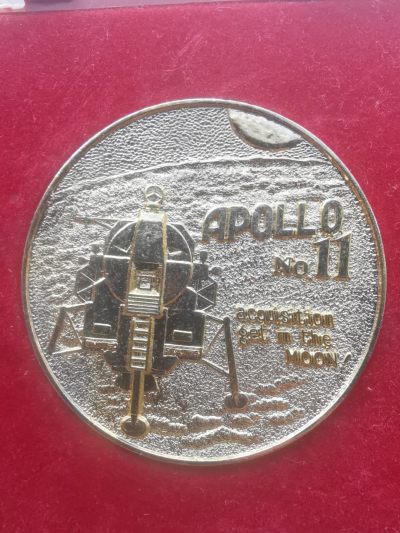阿波罗登月铜章