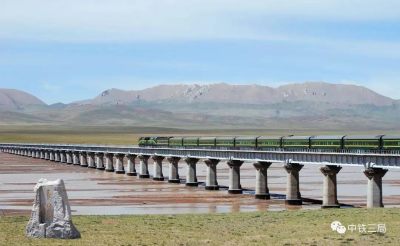 流动的风景—青藏铁路
