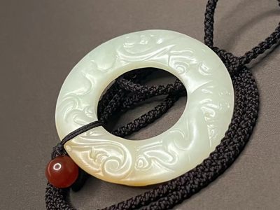 蟠螭龙璧