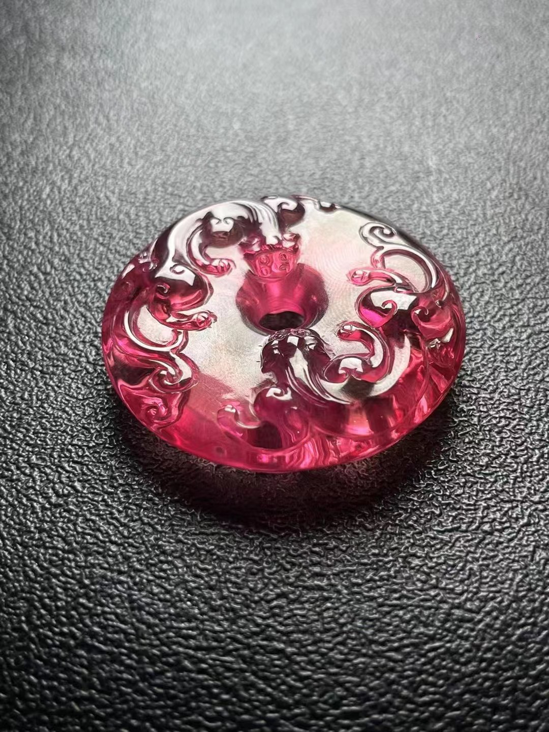 老碧玺蟠螭龙璧