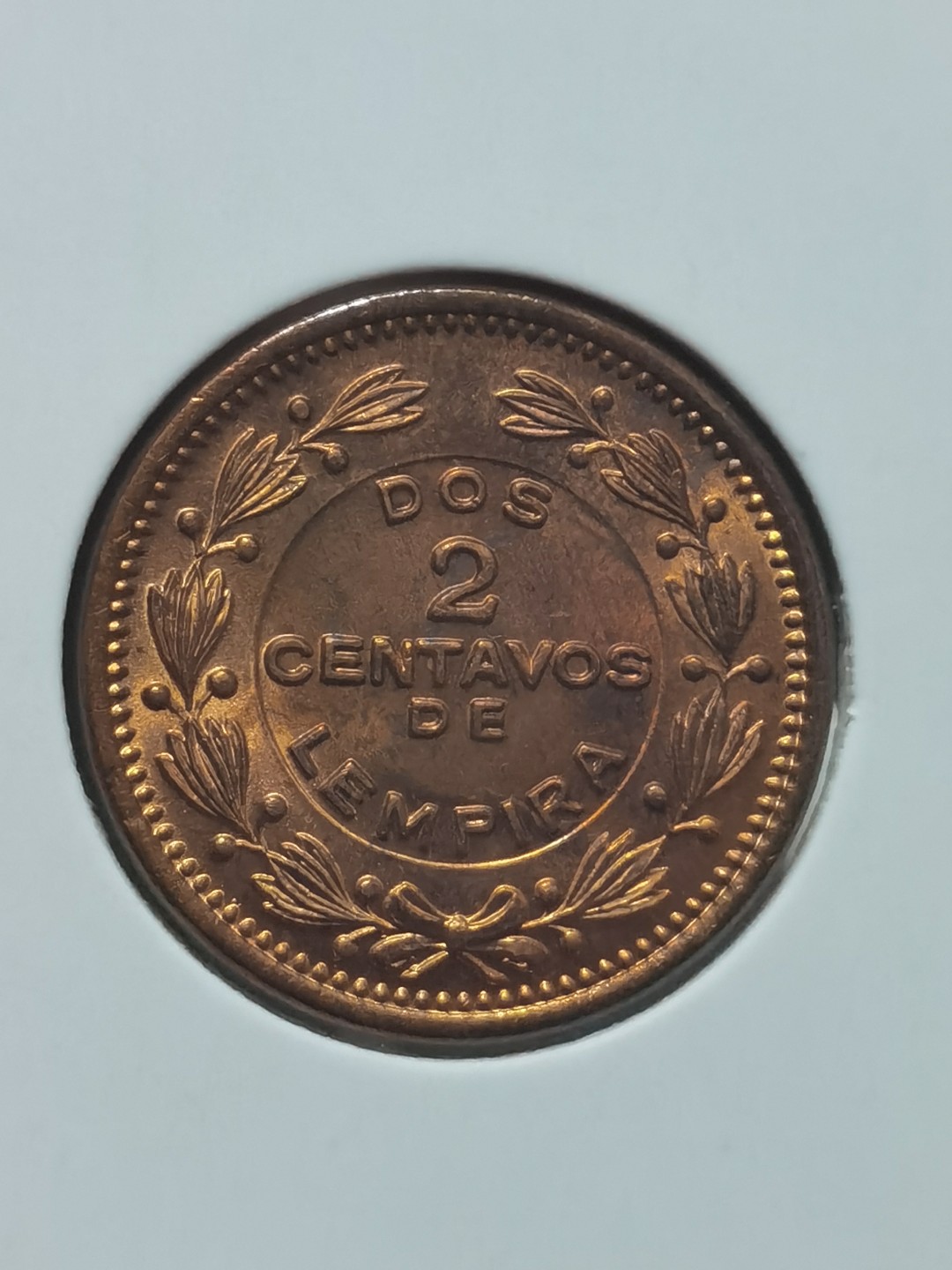 洪都拉斯 币制改革100centabos=1lempira