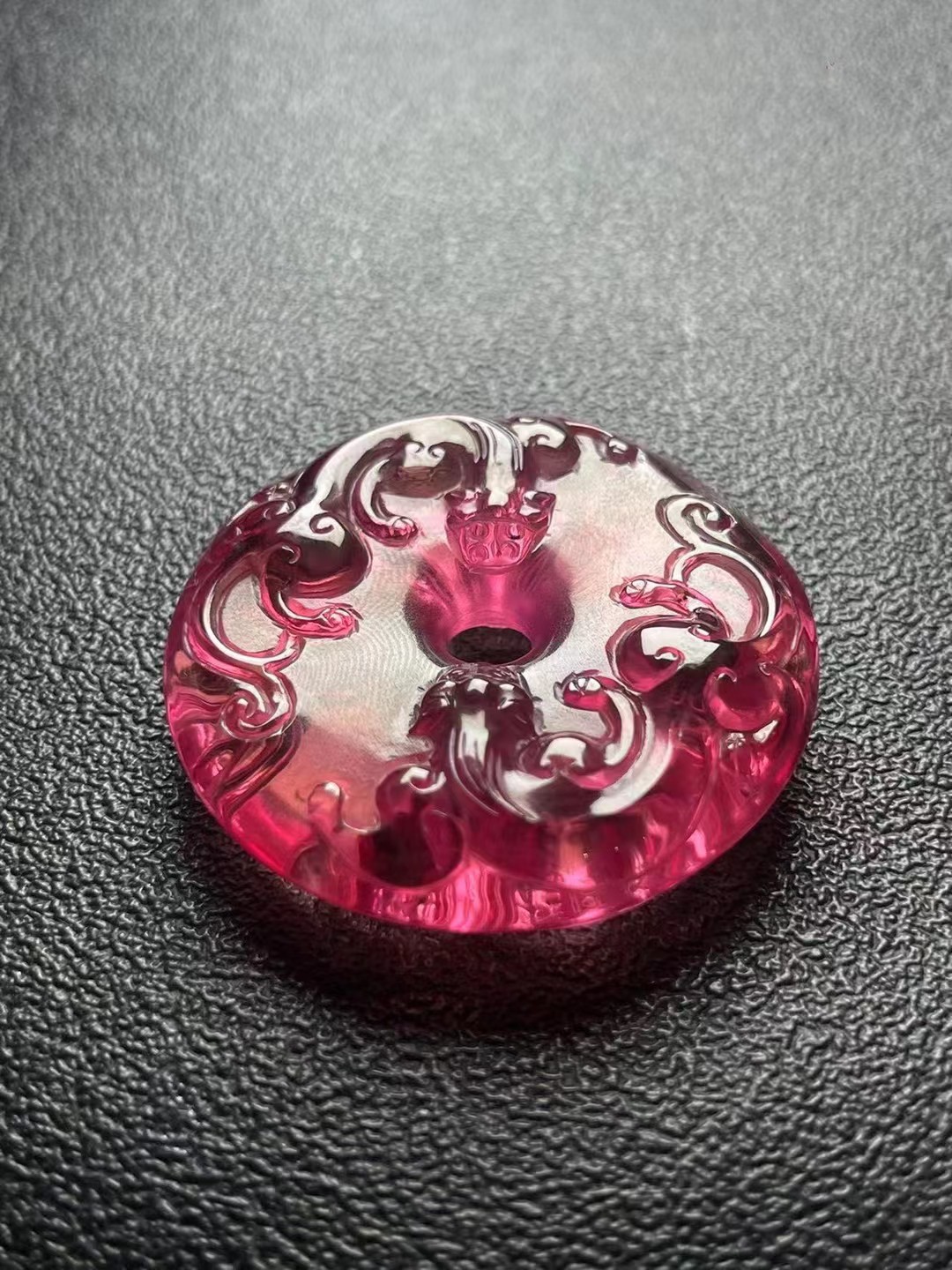 老碧玺蟠螭龙璧