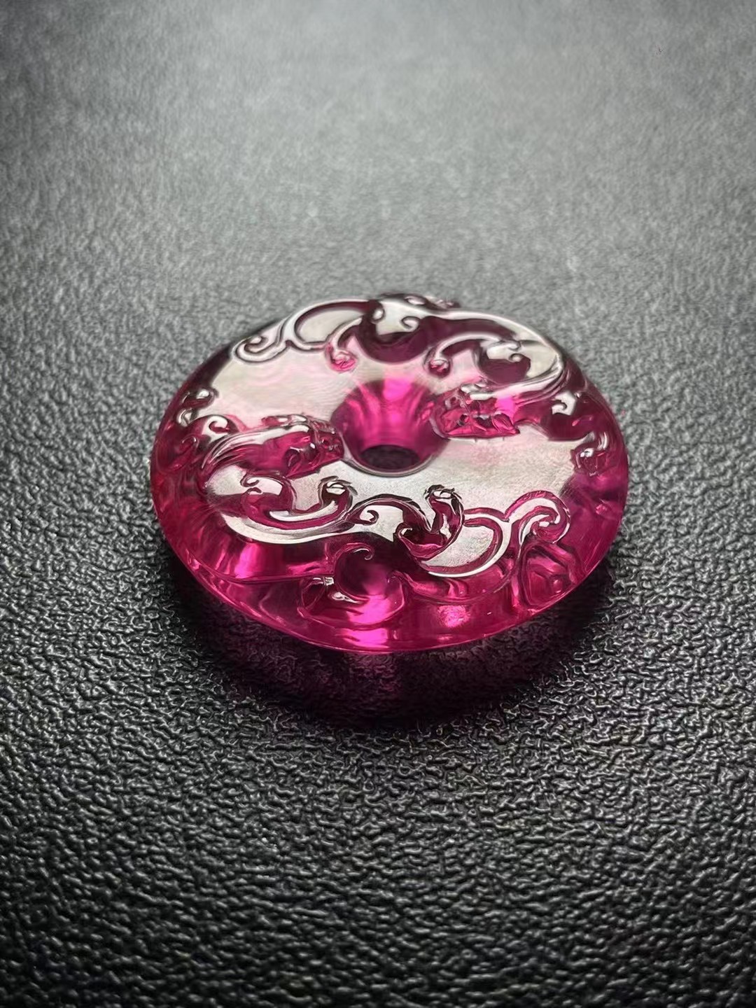 老碧玺蟠螭龙璧