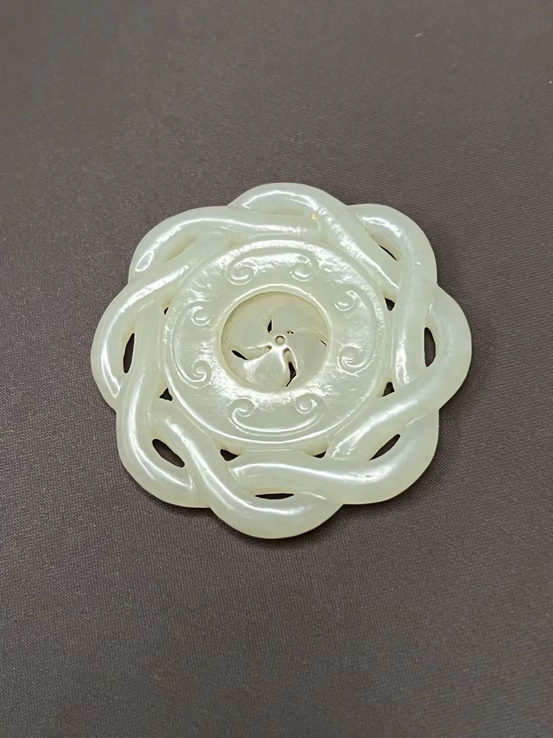 明代转心佩