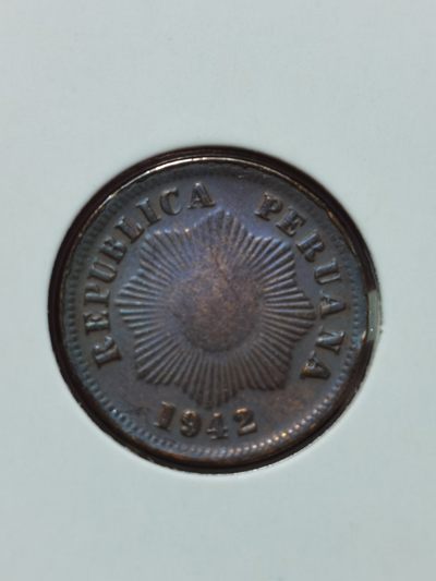 秘鲁 十进位货币 100centavos(10 Dineros)=1 Sol 10 soles=1 libra