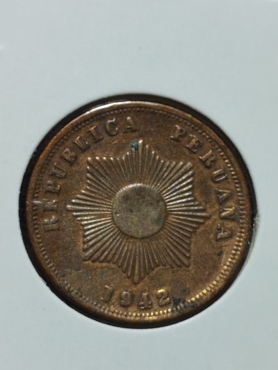 秘鲁 十进位货币 100centavos(10 Dineros)=1 Sol 10 soles=1 libra