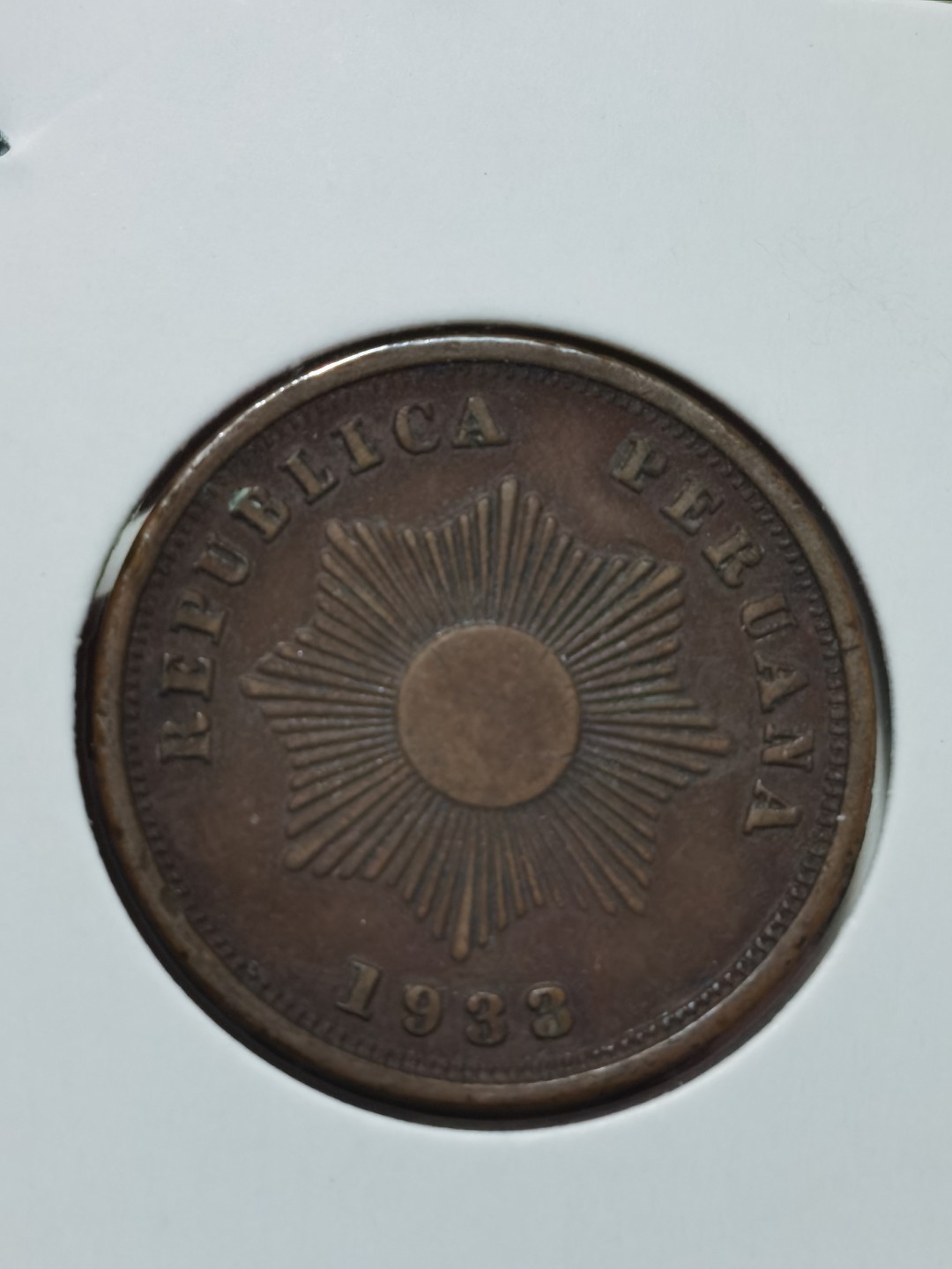 秘鲁 十进位货币 100centavos(10 Dineros)=1 Sol 10 soles=1 libra