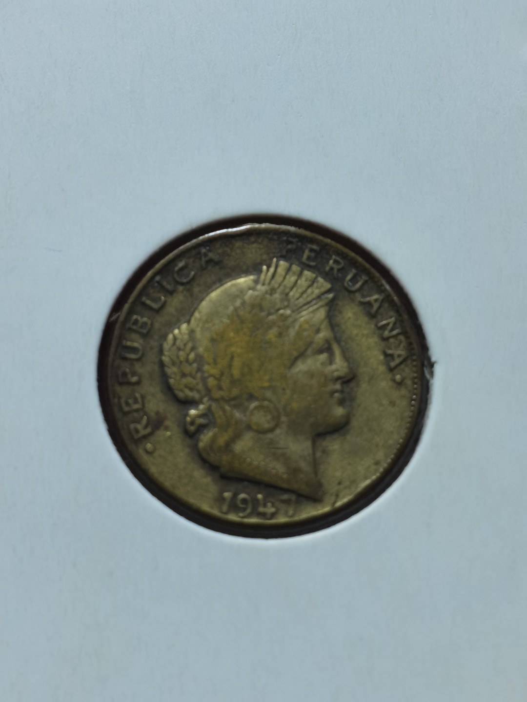 秘鲁共和国 十进位货币 100 centavos(10 dineros)=1 Sol 10 soles=1 libra 