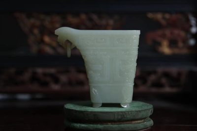 明代玉杯