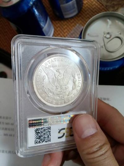 人手几枚的摩根