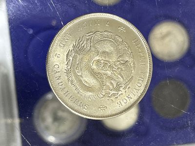批发零售各种高端银元加V18806035087