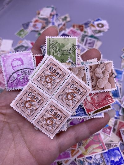 各国邮票1000张，品相如图，500包快递