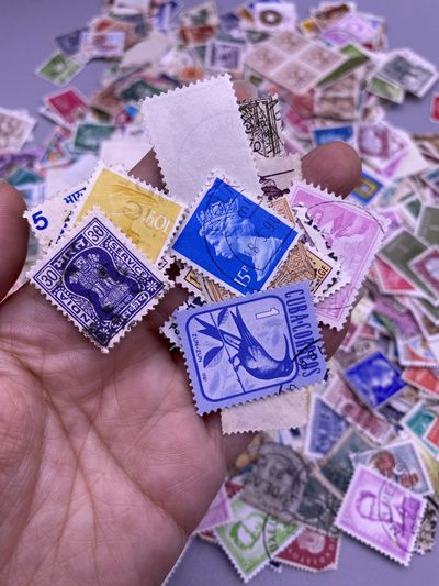 各国邮票1000张，品相如图，500包快递