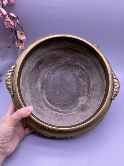 老铜双龙香炉，尺寸13.5*19厘米，品相如图，3000包快递