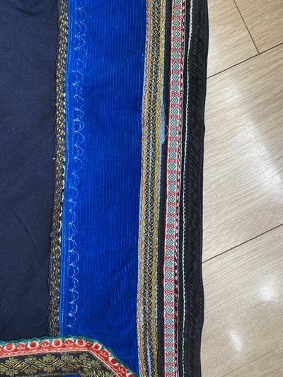 白族特色绣品，尺寸88*72厘米，品相如图，150包快递