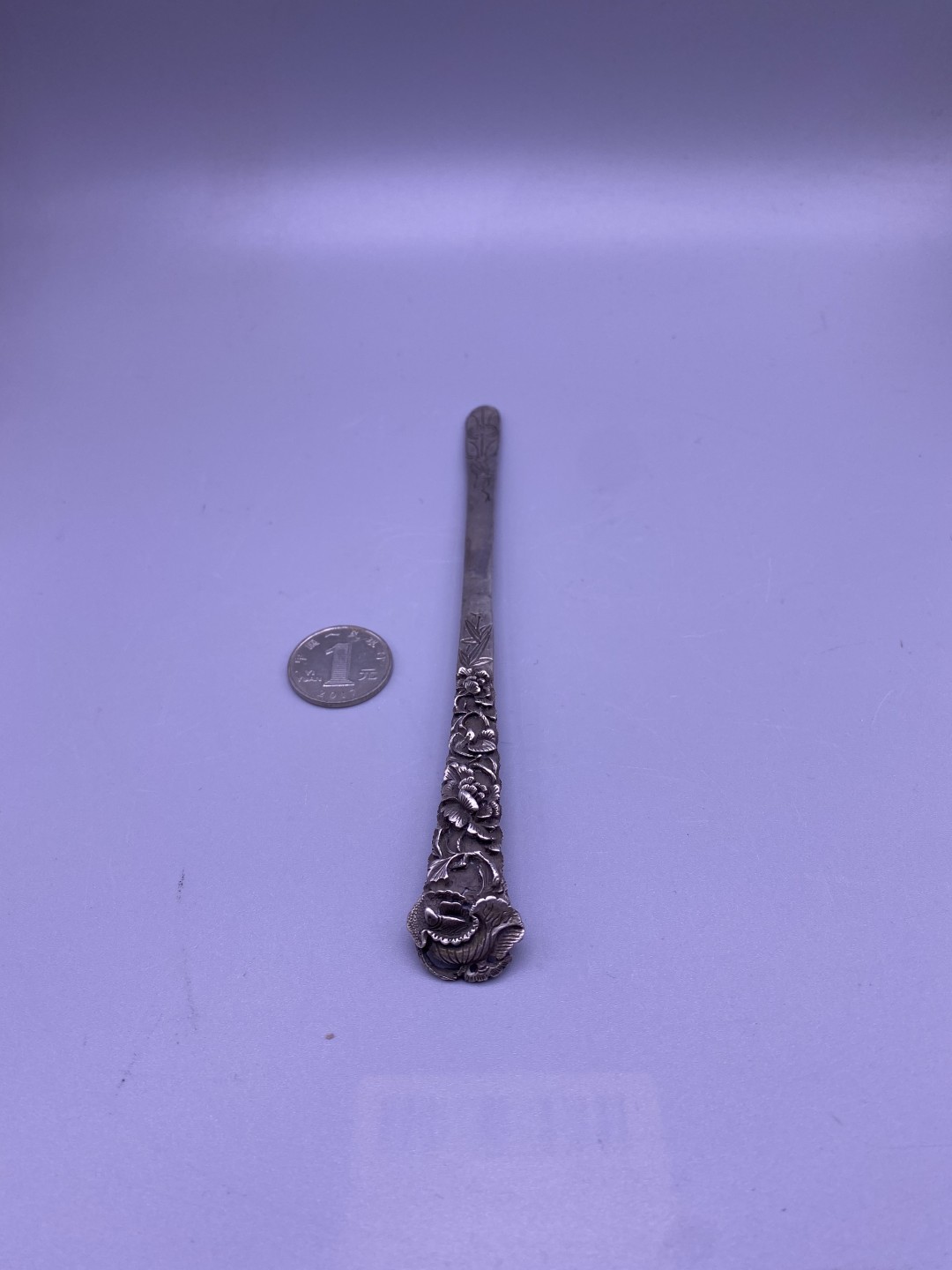老银起花簪子，尺寸18.5厘米，老修，品相如图，880包快递