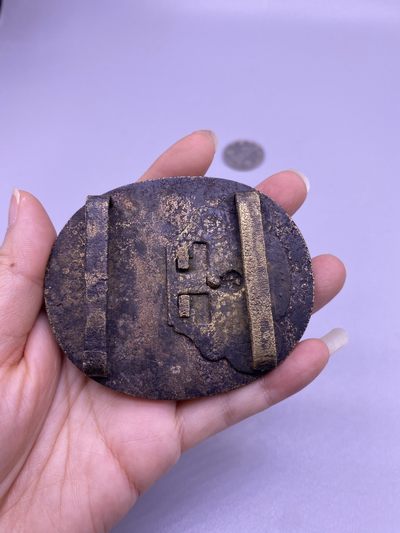 老铜代扣，尺寸7.2*6厘米，品相如图，850包快递