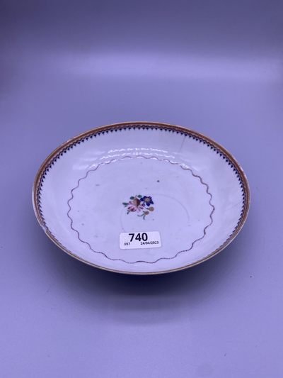 清代粉彩花卉盘，尺寸16厘米，品相如图，240包快递