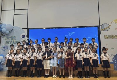 张希曈幼儿园毕业