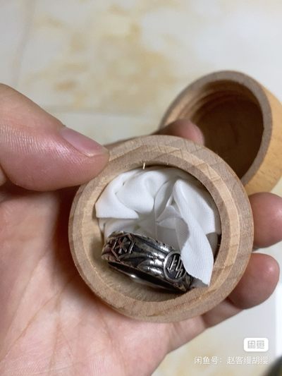 ss荣誉骷髅戒指复刻