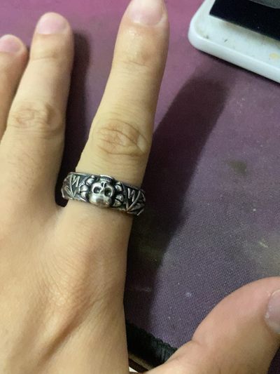 ss荣誉骷髅戒指复刻