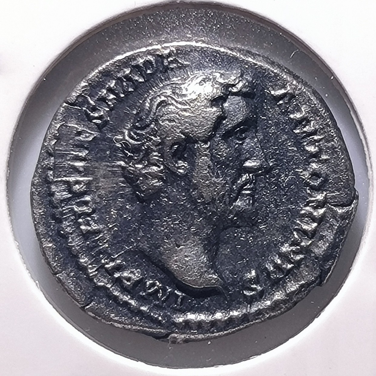 分享几枚我收藏的打制币