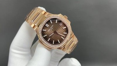 鹦鹉螺镶钻女款高端定制