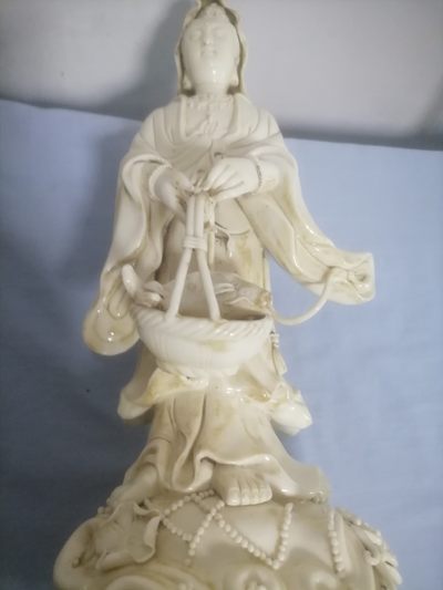 明代何朝宗款观音像