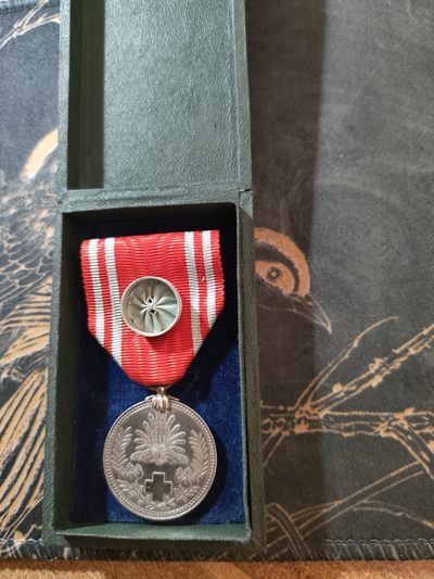 日本明治二十一年赤十字社银章