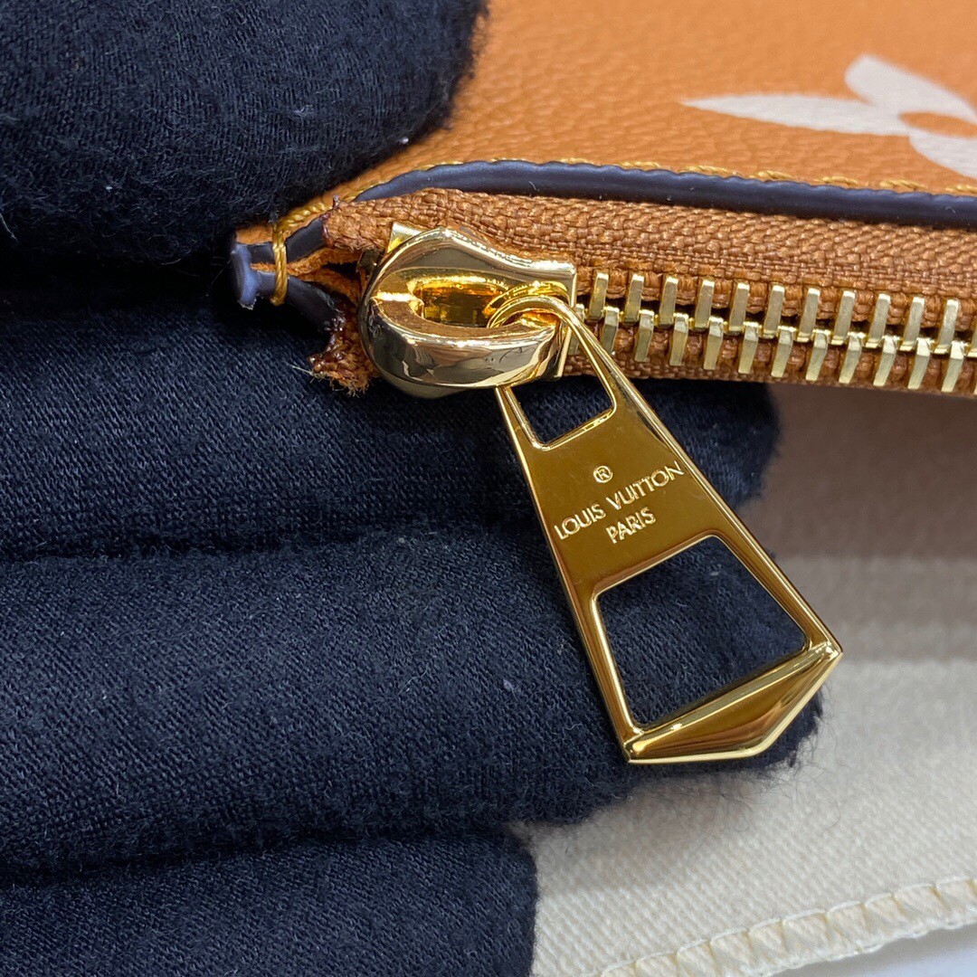 专柜同款，质量保证