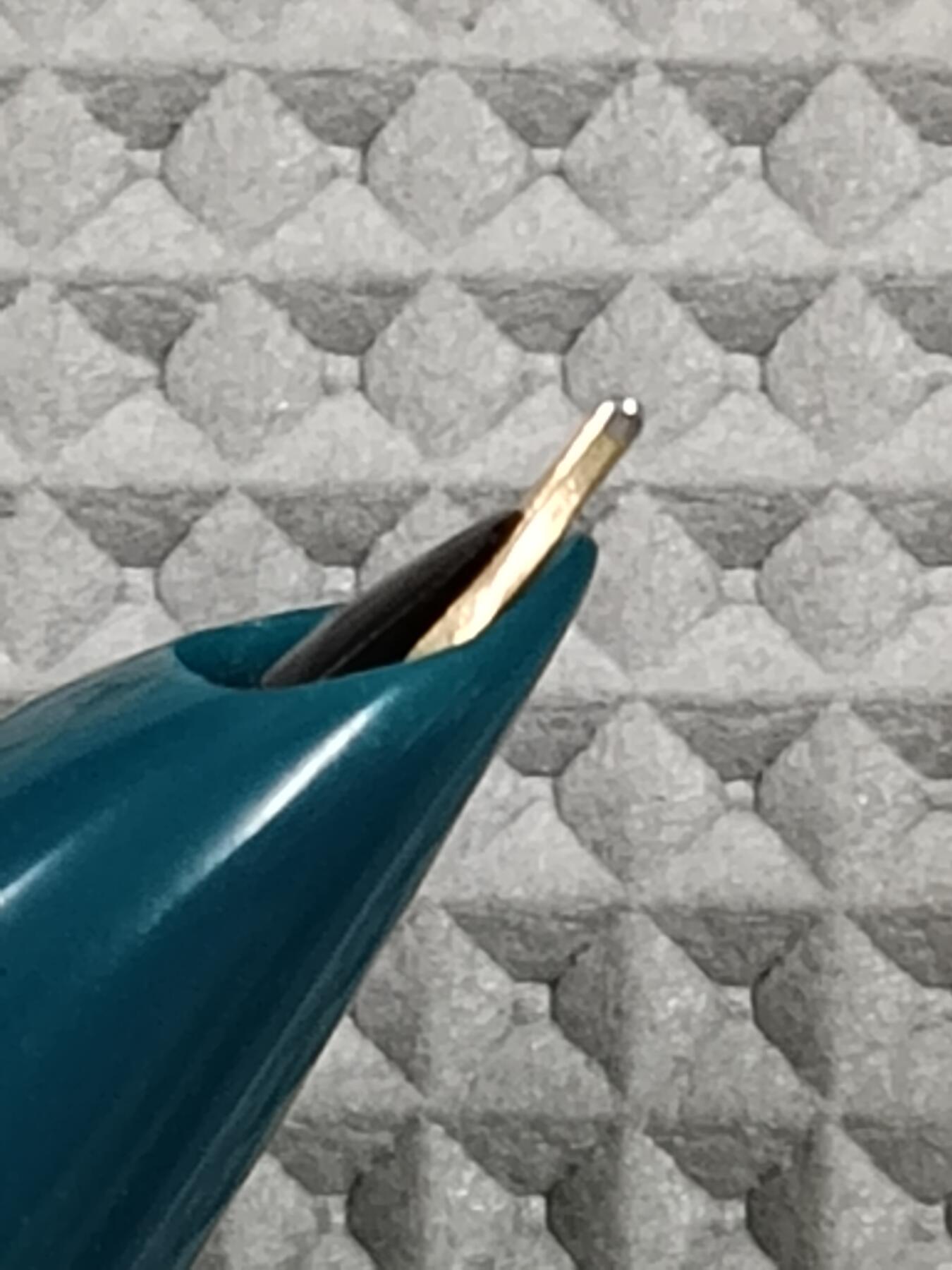 【82年英雄100金笔 】风采