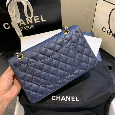 给女友买个包包