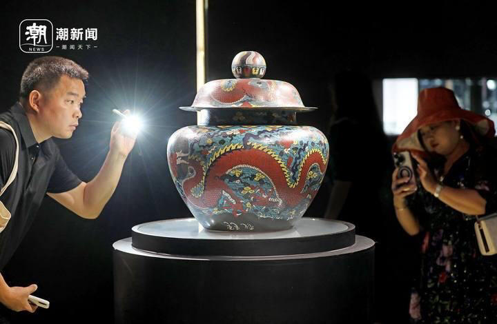 西泠二十周年春拍预展 汇聚28大专场近5500件艺术臻品