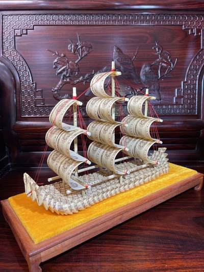 纸币帆船⛵一帆风顺一路长虹乘风破浪勇往直前