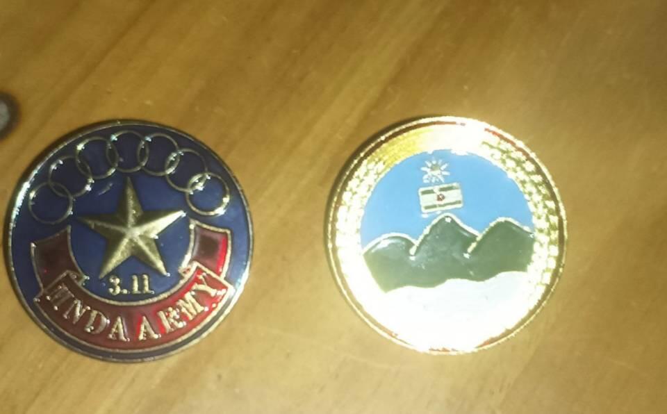 两个缅北帽徽（复刻版）