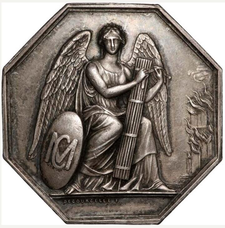 法国八角女神，放在一起，水准即现高下！