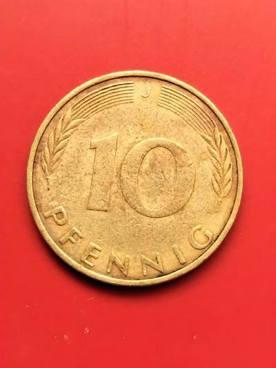 （西德1949–1990）
1949年开国辅币10芬尼一枚   
1972年10芬尼一枚