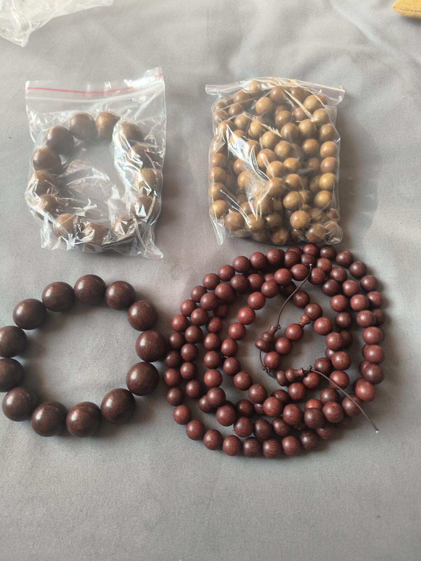 文玩手串和脖挂