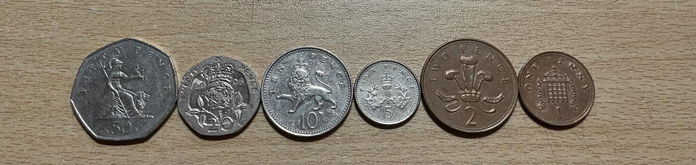 英国老年女王小全套硬币