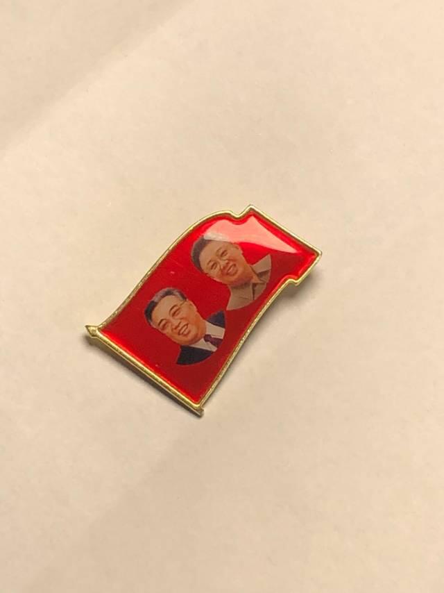 朝鲜像章勋章我很喜欢的一些藏品