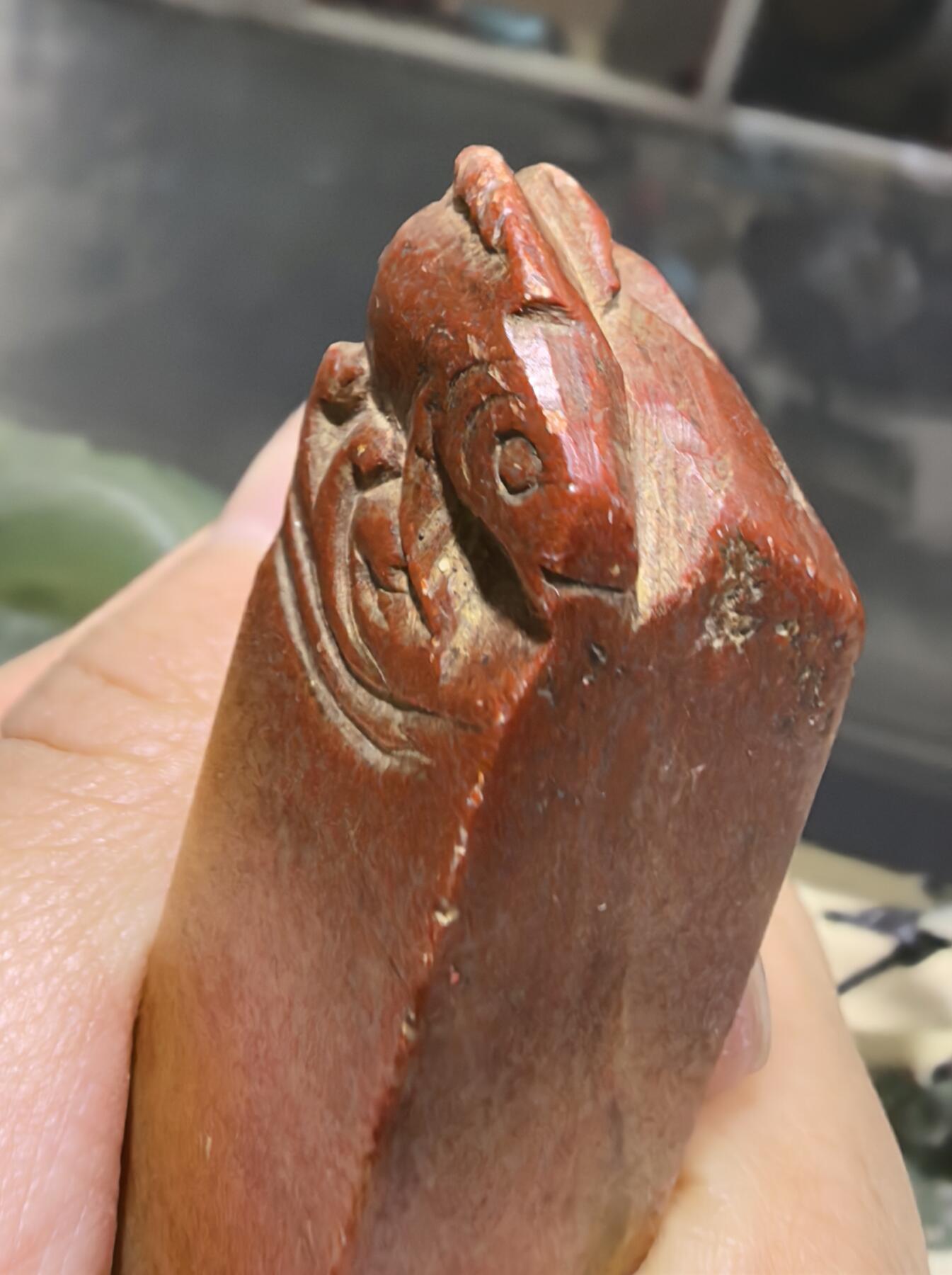 旧藏寿山石印章，品相如图所示，尺寸:7.4*1.6cm