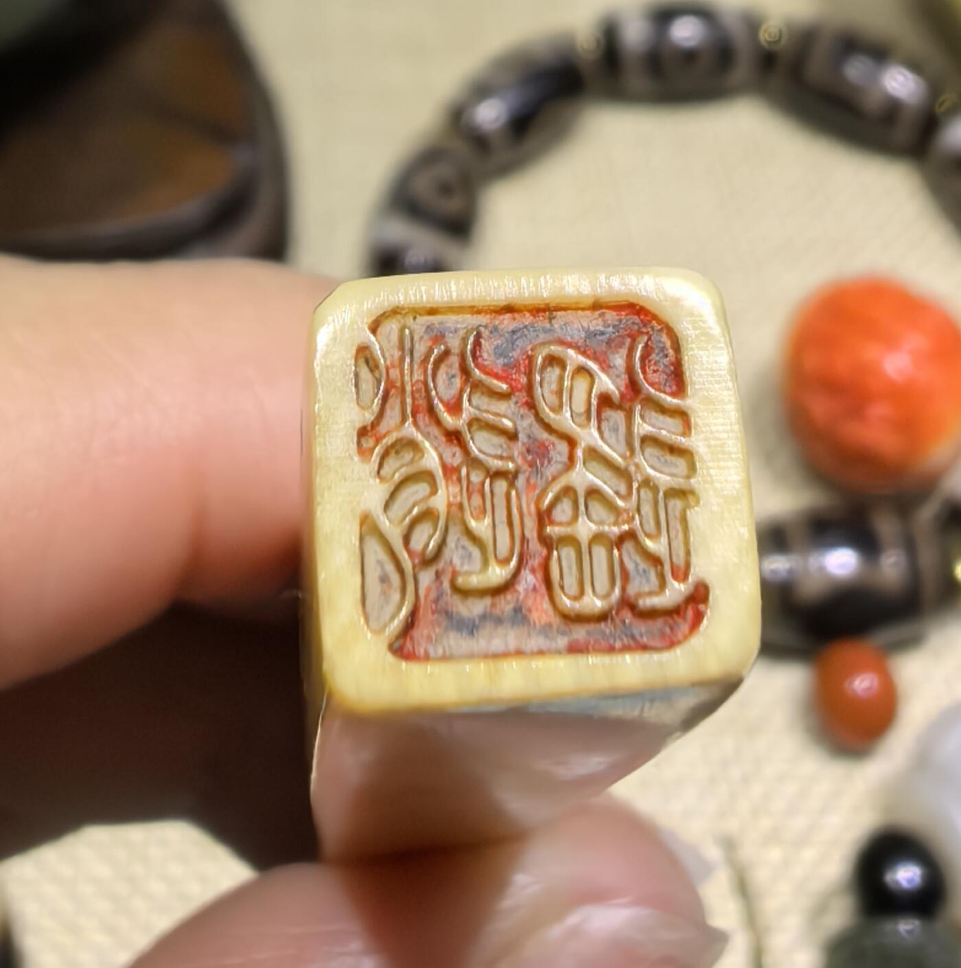 旧藏老印章，全品如图，尺寸:5.7*1.0*0.9cm克重:8.8g
