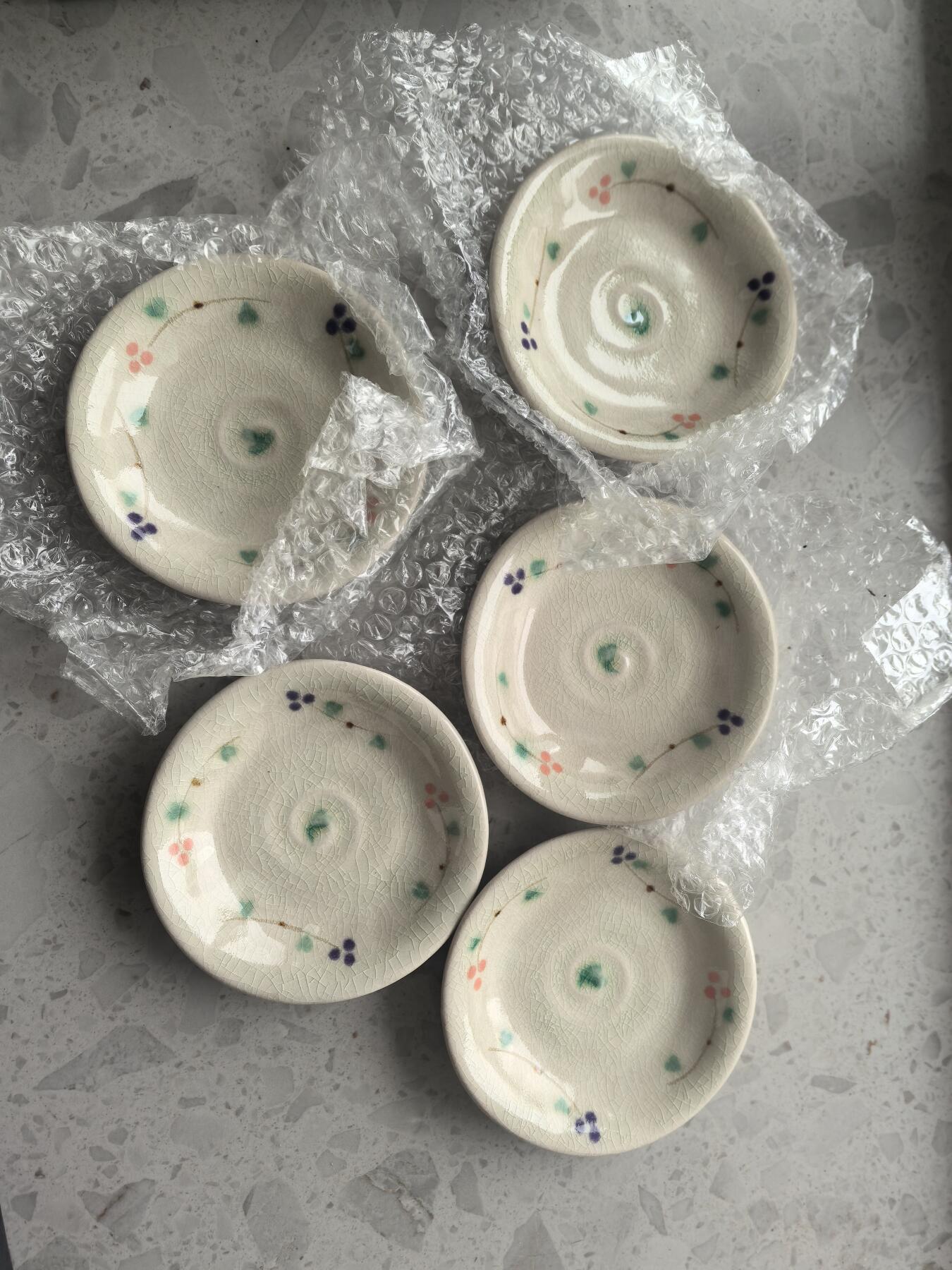 日本冰裂釉纹彩碟套装