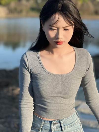来一组美照