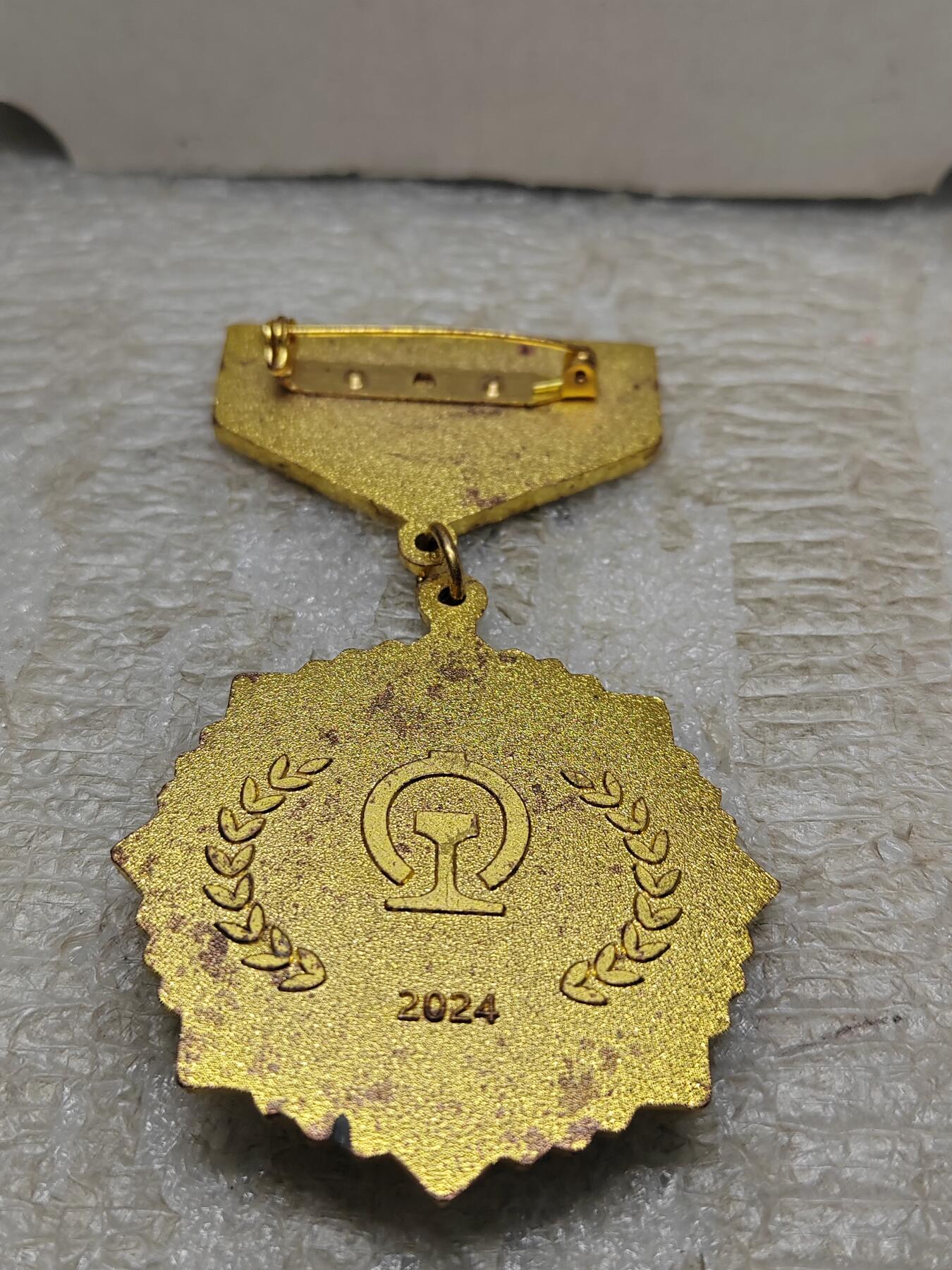 铁路退休纪念章，，厚重。设计漂亮