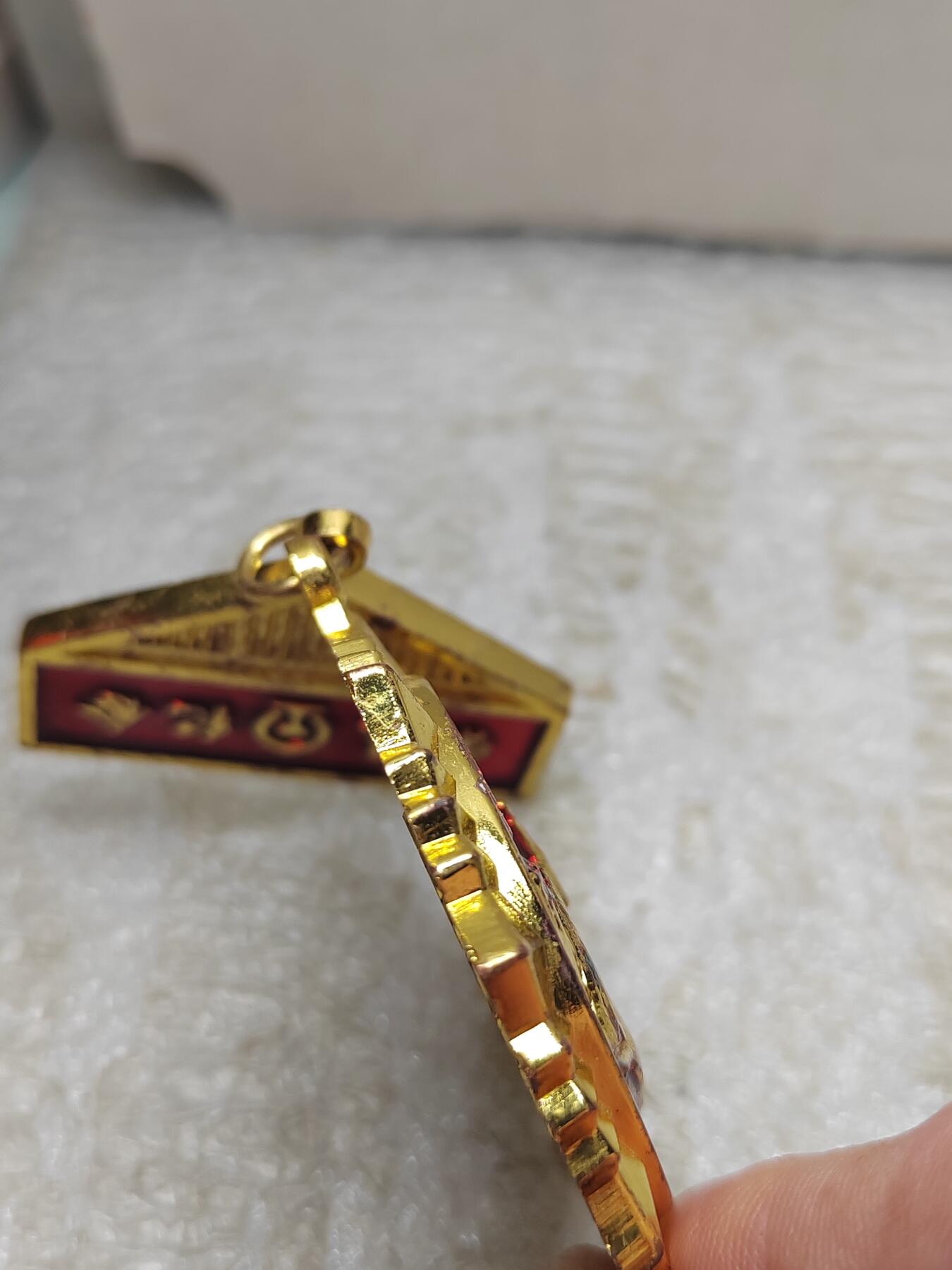 铁路退休纪念章，，厚重。设计漂亮